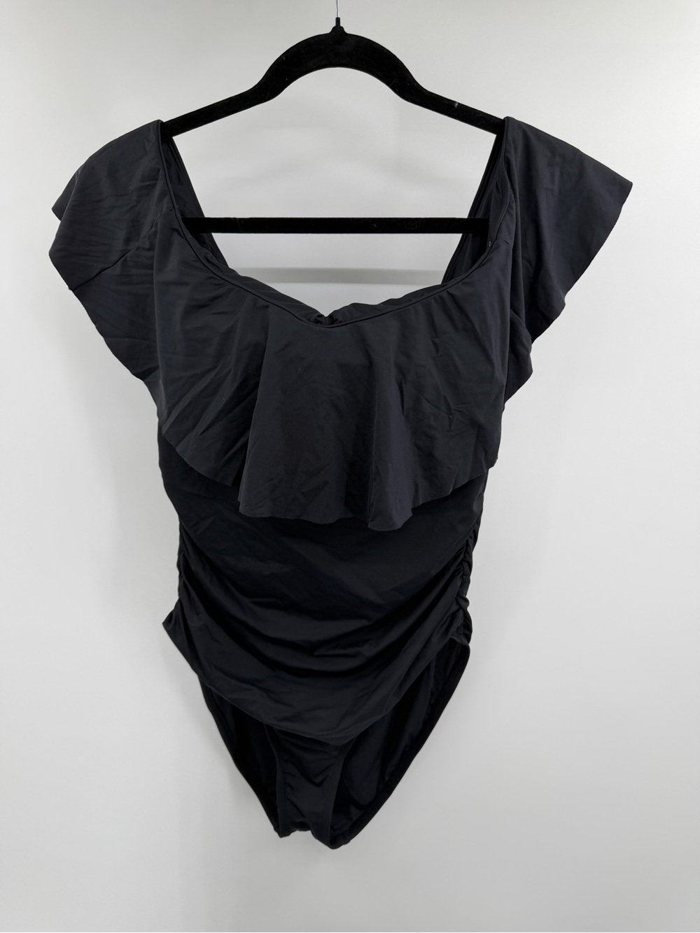 La Blanca Women’s Black Ruffle Lace Up Back Detail One Piece Bathing Suit 14